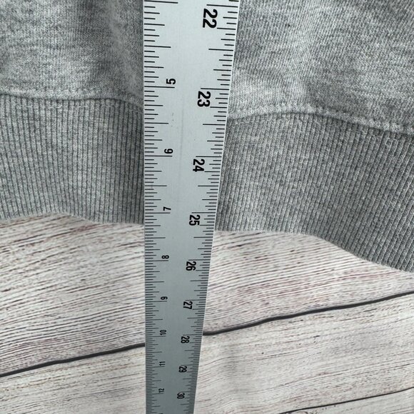 Good American Pisces Fish Logo Crewneck Sweatshirt Women's Size 4 Gray - Picture 9 of 9